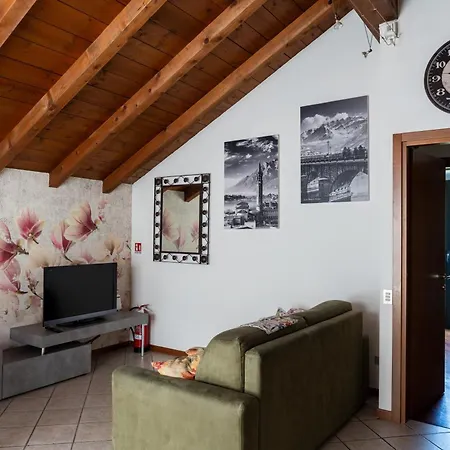 La Casa Del Colibri *